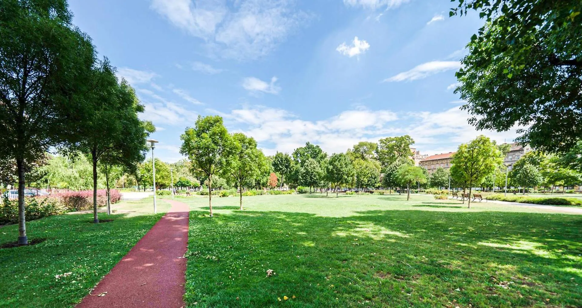 Secret Garden Apartment - Free Parking Budapest